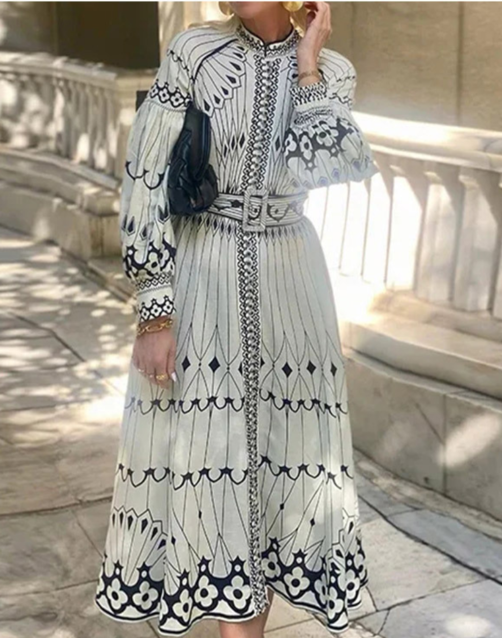 【OUTLET】クラシカルモノトーン　ガラベーヤワンピース　AP0148WH