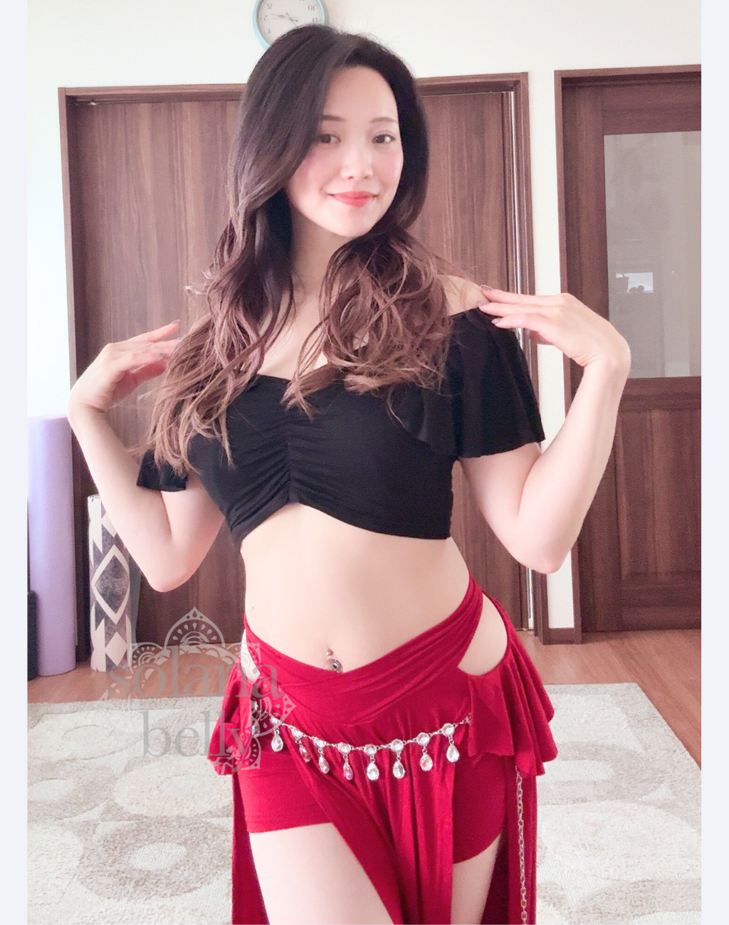 ベリーダンス　レッスン着　セットアップ　ブラック／レッド　LW0183RD