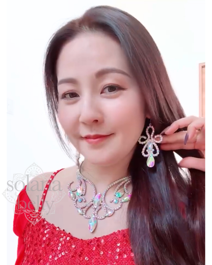 BLACK FRIDAY SALE【２点セット】ビジュー　ネックレス　ピアス/イヤリング　AC0101