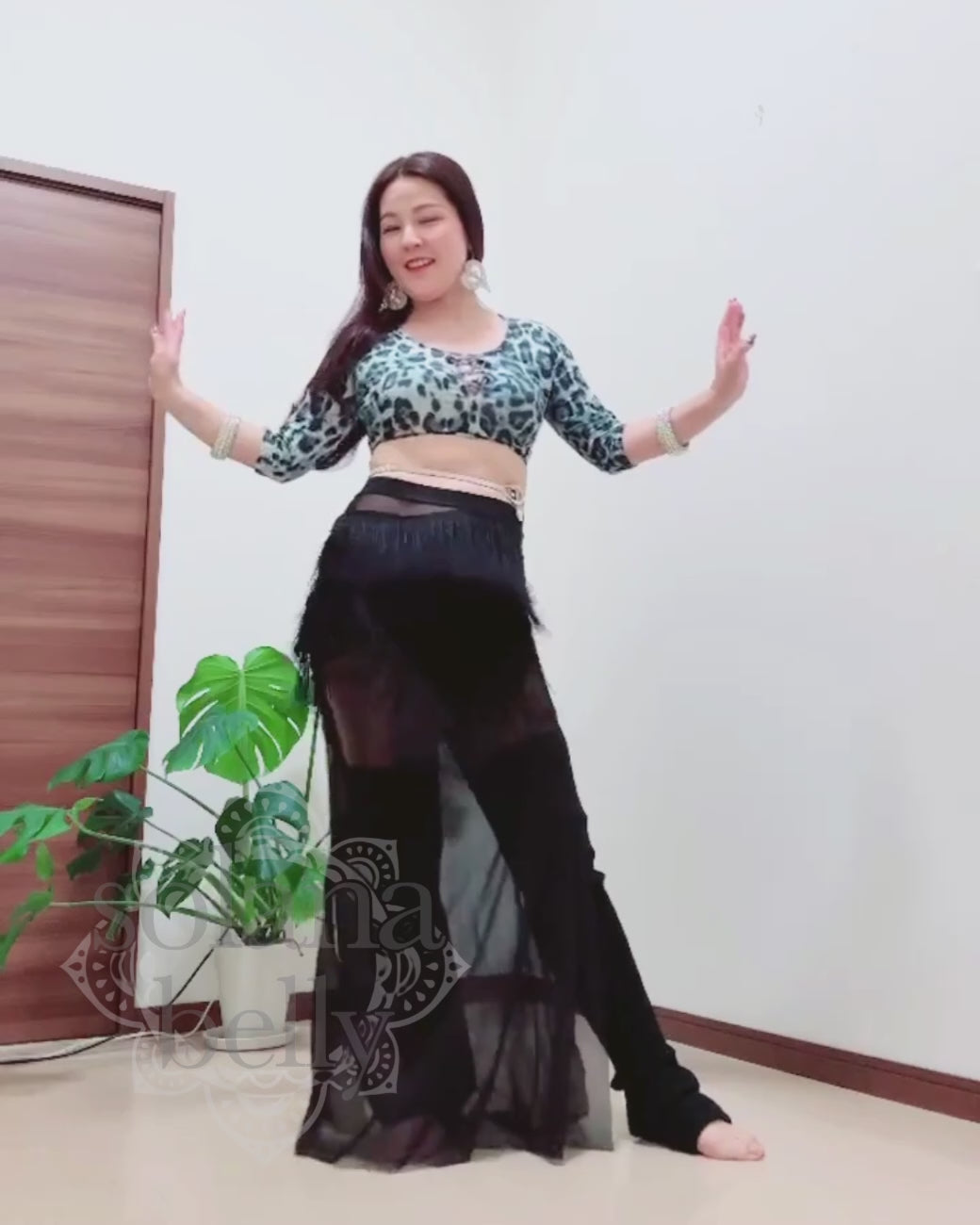 送料無料】踊る時間が特別になるセットアップ｜ベリーダンス レッスン