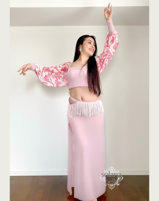 ベリーダンスレッスンウェア・衣装の専門サイト【solana belly】